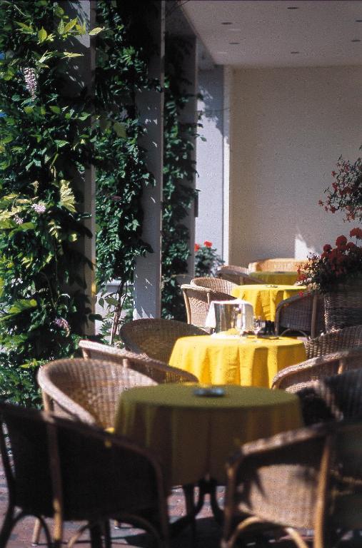 Hotel Beausite — Restaurant & bars in Unterseen, Bern