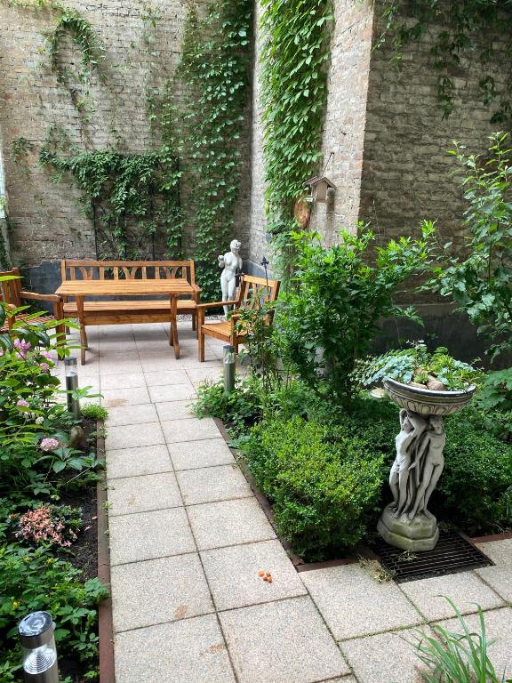 Hotel Gunia — Hotel in Berlin