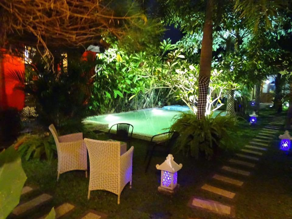 View, Villa Rosseno - Evelyn Private pool and Garden in Yogyakarta