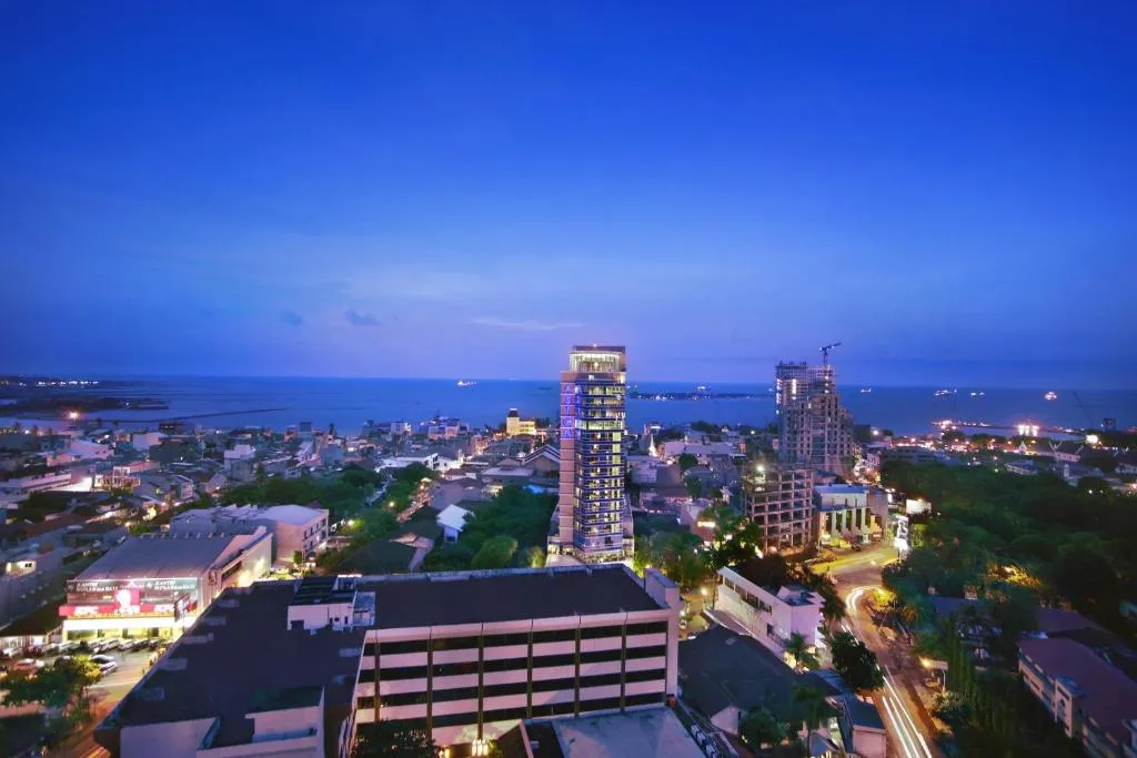 Aston Makassar Hotel & Convention Center，位于马卡萨的酒店