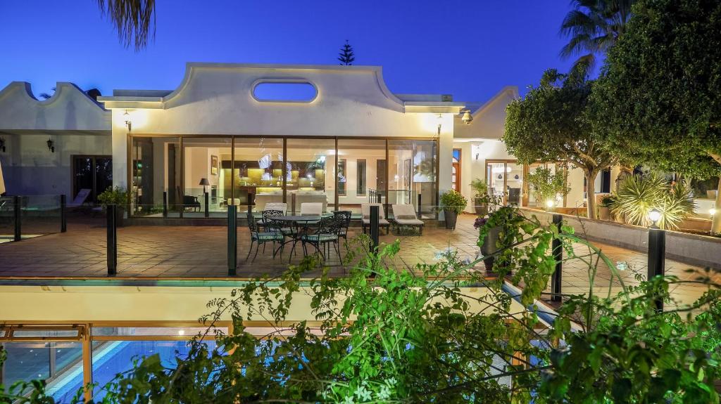 Villa Palmeras photo