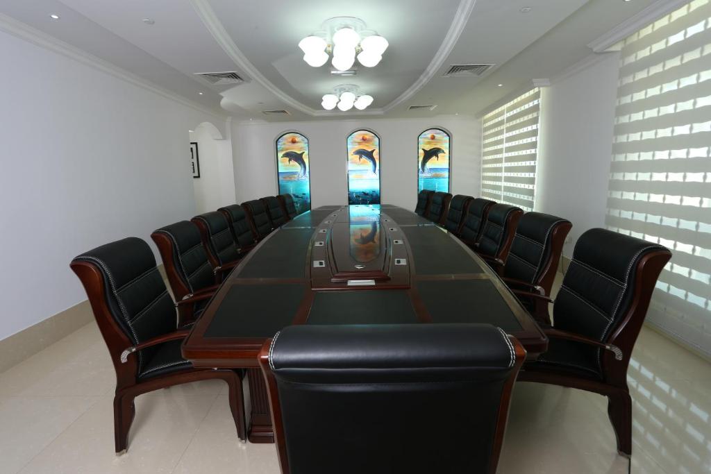 Highly rated by business travelers