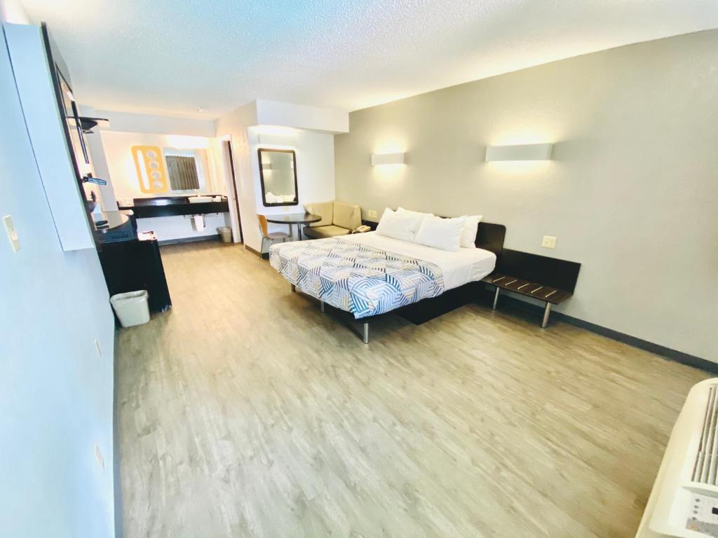 Motel 6-Boerne, TX photo