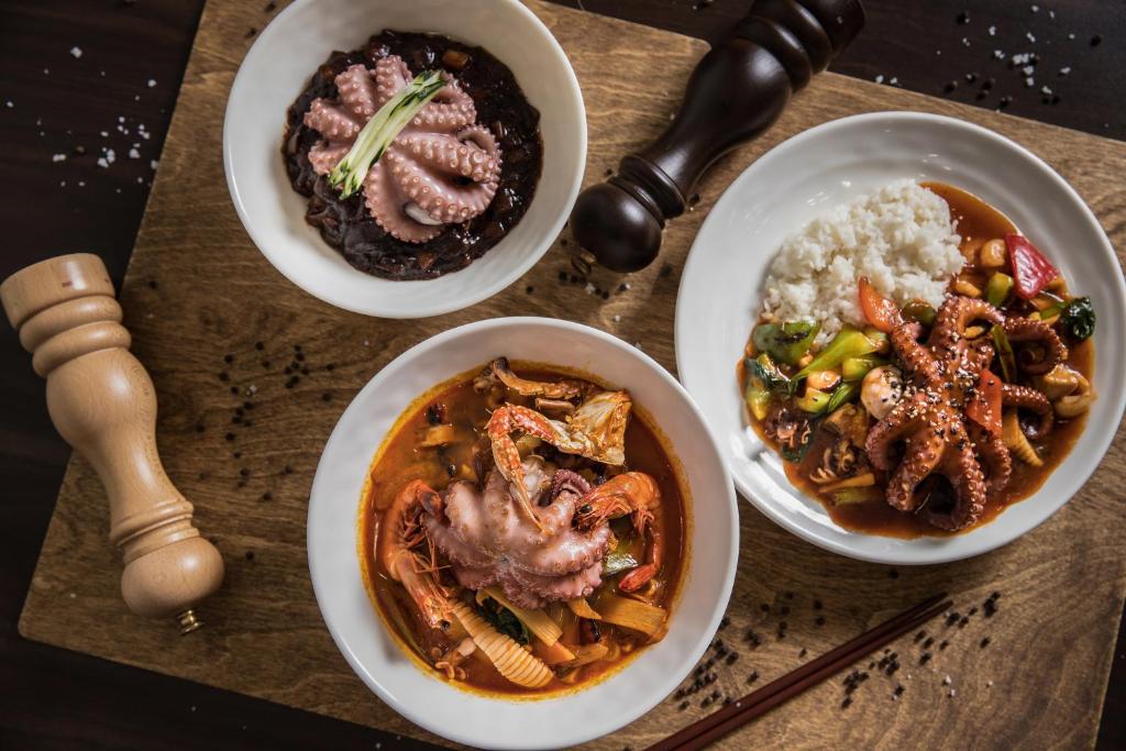 Đồ ăn và thức uống