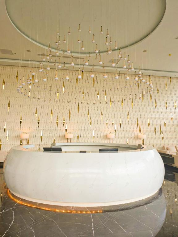 フロント・ロビー