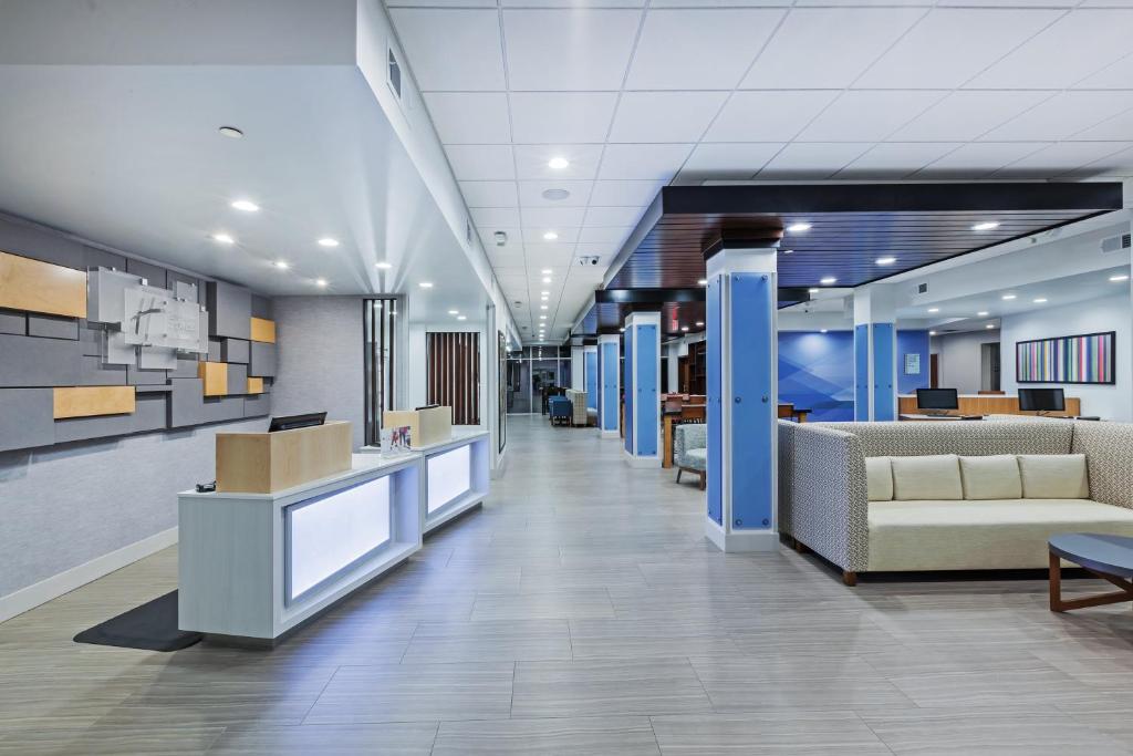 Holiday Inn Express & Suites Coffeyville By IHG 外観