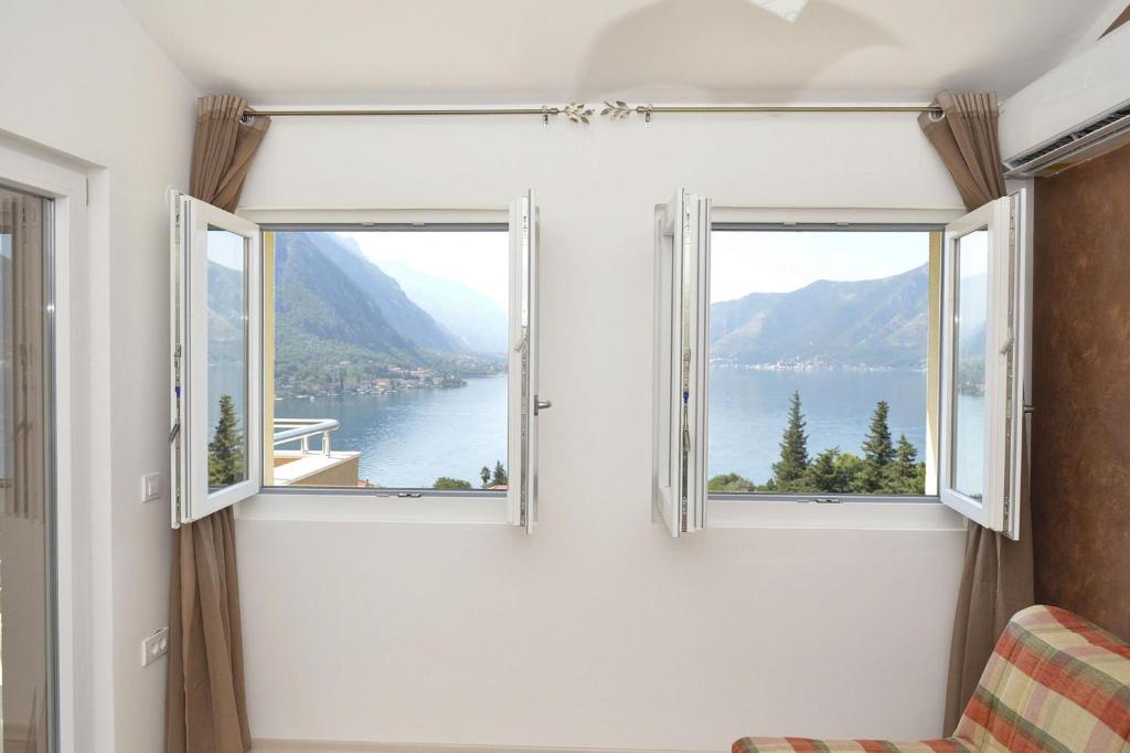 J & P Apartments Orahovac - 2