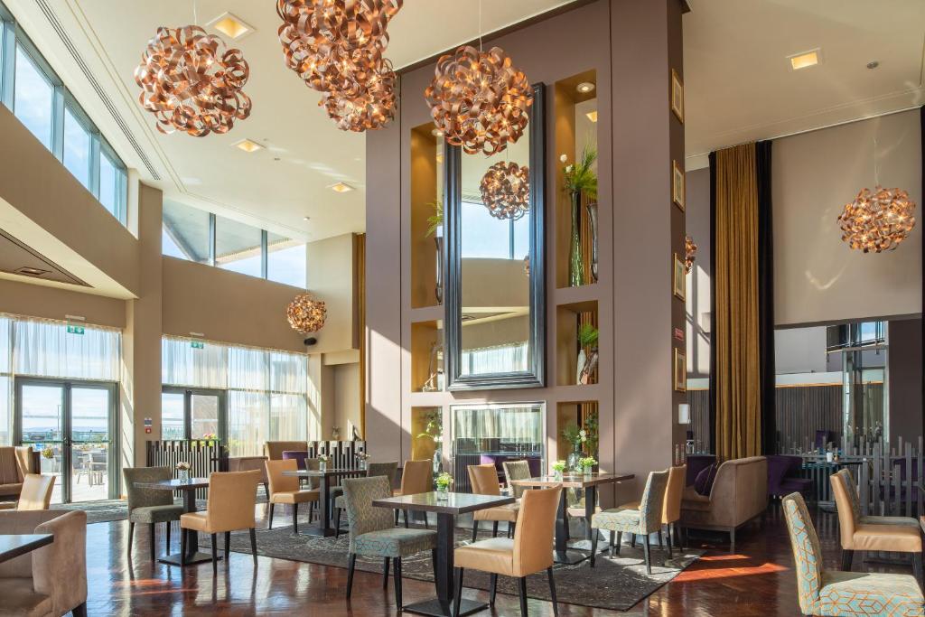 Bar/lounge