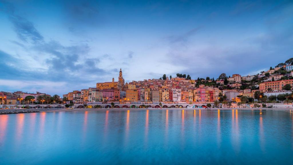 Joli Appart 29m2 en Vieille Ville Menton 2 mins de la mer - 1