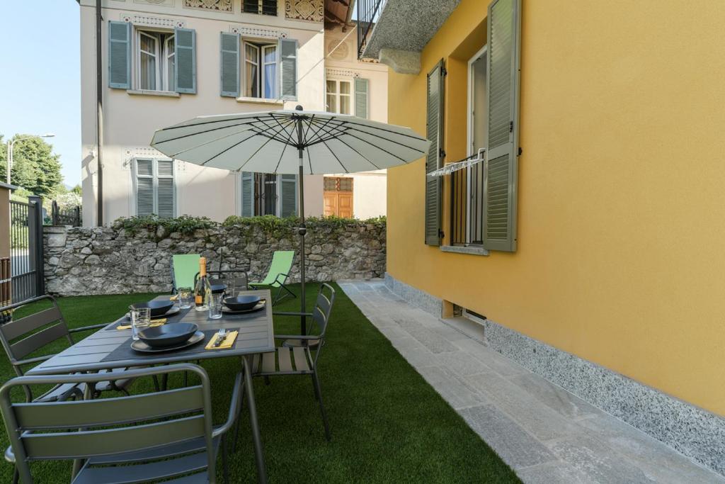 Sunflower apartments photo