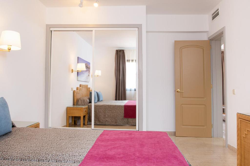 Hl Club Playa Blanca Photo 10