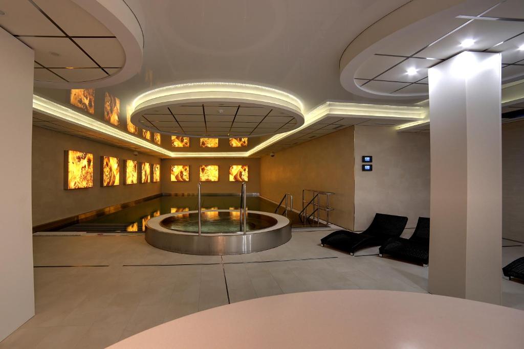 Luxury Spa Hotel Olympic Palace photo