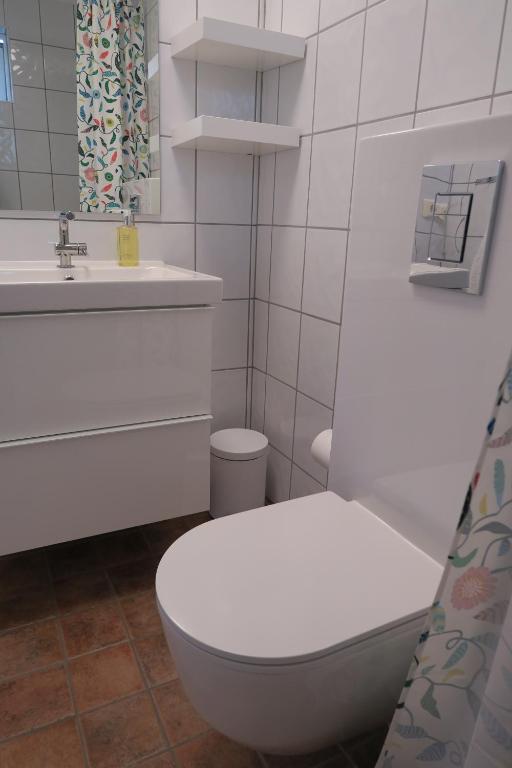 Dilksnes Guesthouse photo
