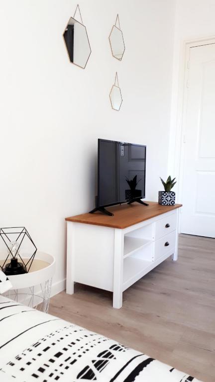 STUDIO ENTRE PLAGE ET PORT - 1