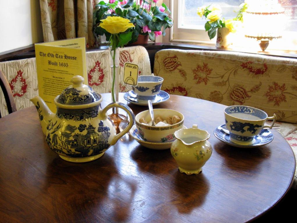 The Old Tea House photo 3