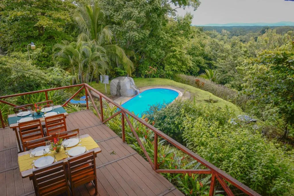 Hotel Cerro Lodge, hotel v destinaci Tárcoles