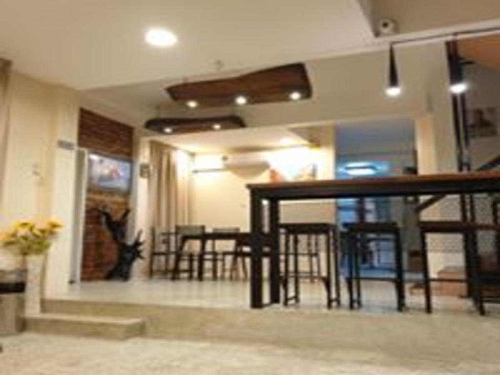 The Boxs Container Homestay