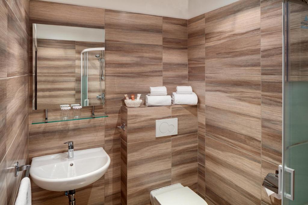 Hotel Atlas photo