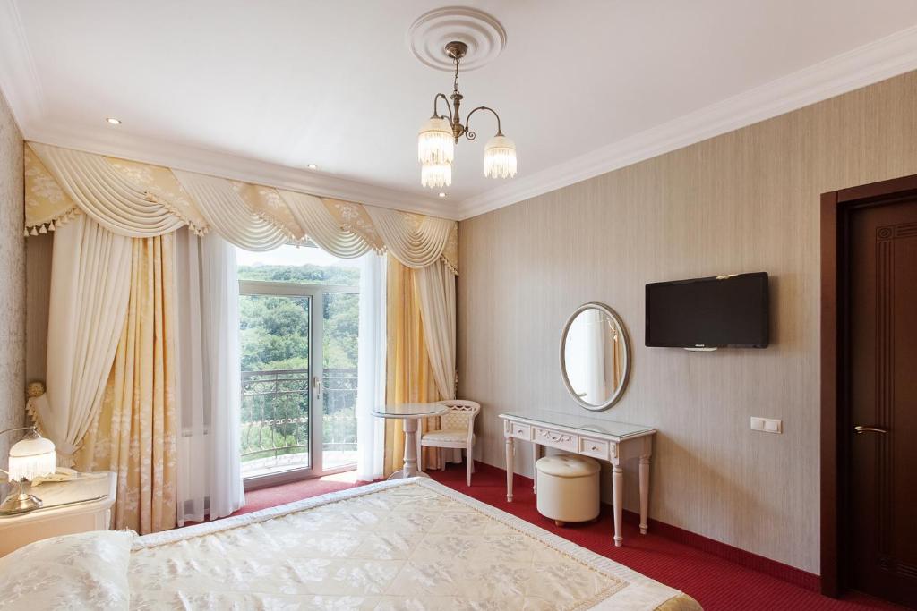 Balcony/terrace, Sanatoriy Bukovaya Roshcha in Zheleznovodsk