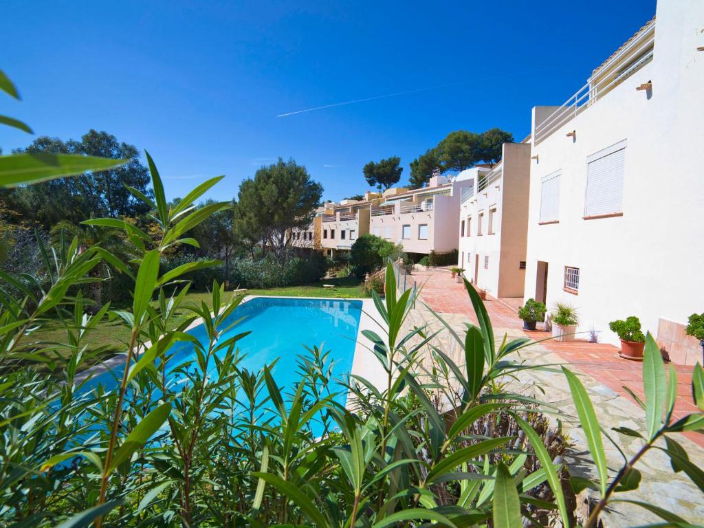 Apartment Bernia Golf by Interhome - 5
