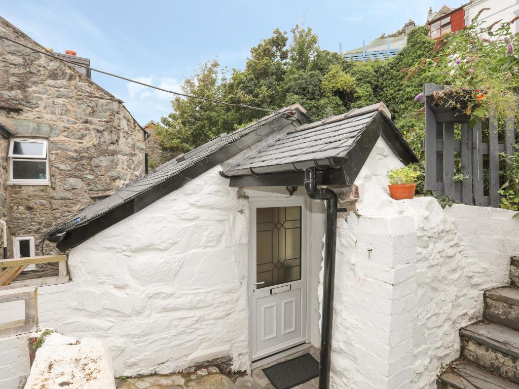 Glan Meon Cottage photo 6