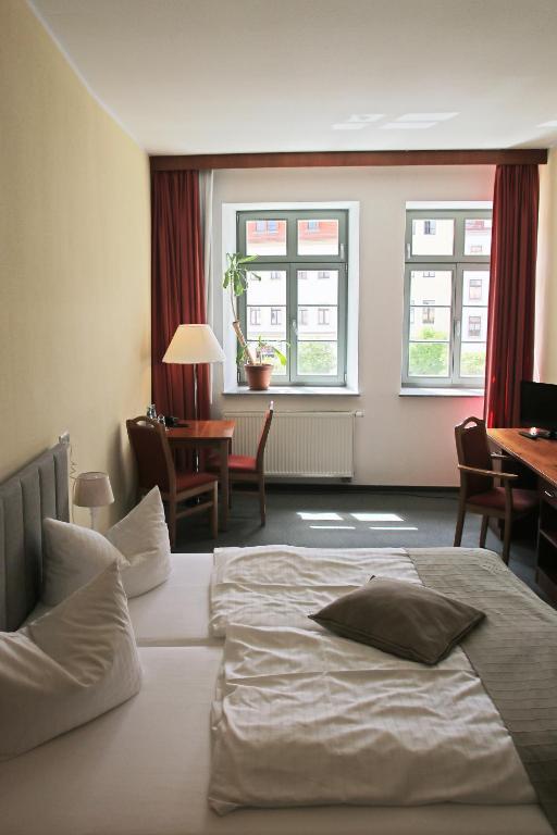 Hotel Zittauer Hof photo