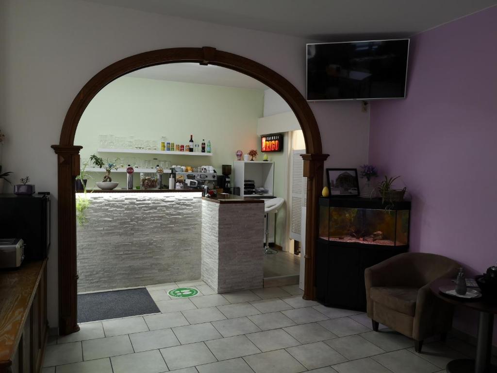 Hotel Les Acteurs photo
