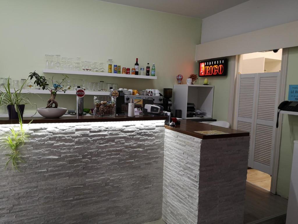 Hotel Les Acteurs photo