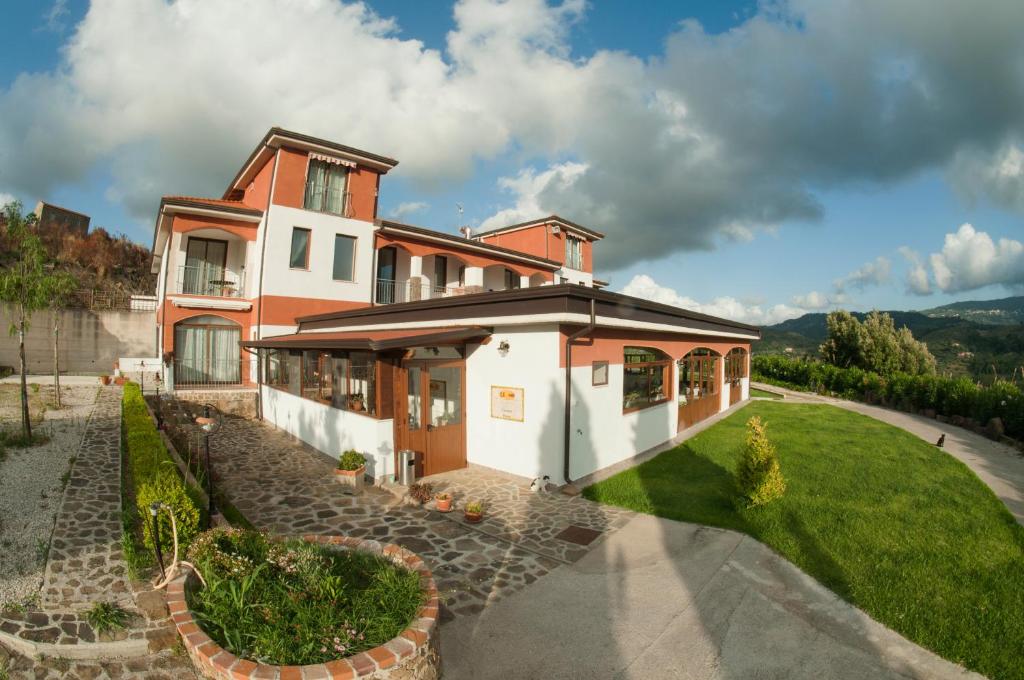 L'Eremo Country House - 4