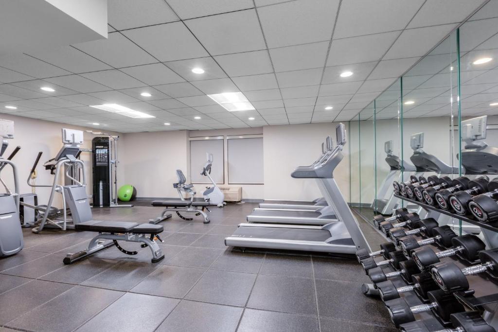 Holiday Inn La Mirada near Anaheim photo