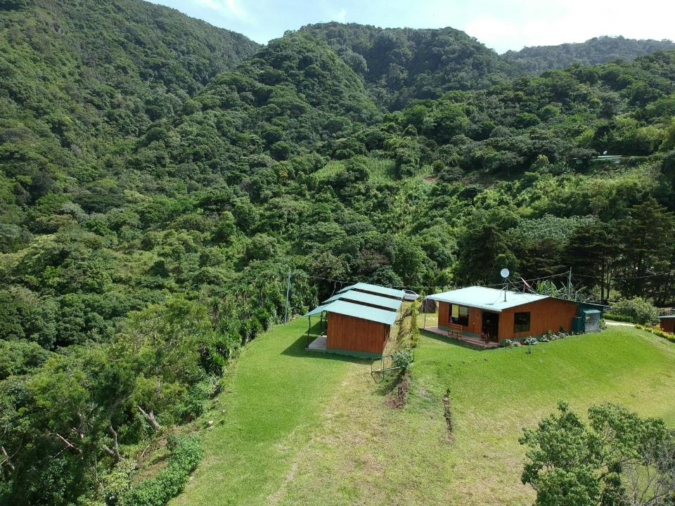 Casitas de Montana Cabuya photo