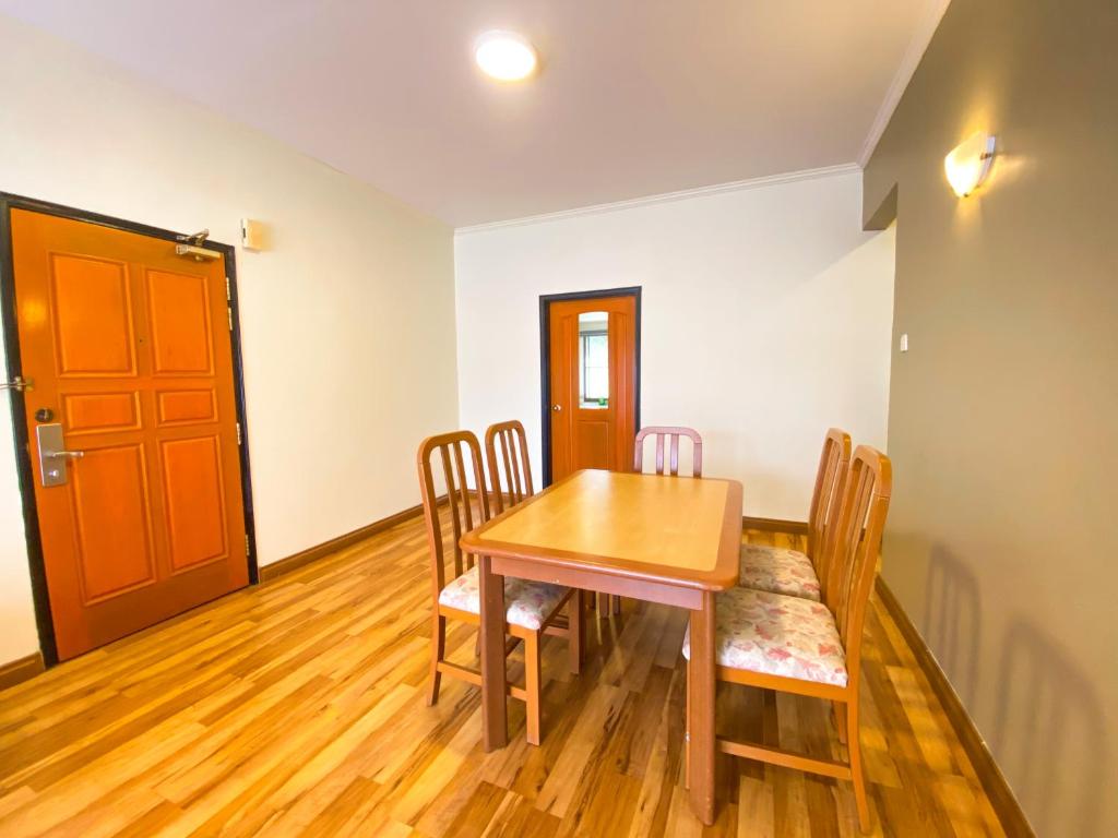 Cosy Luxury Apartment Hotel•Mountain View photo