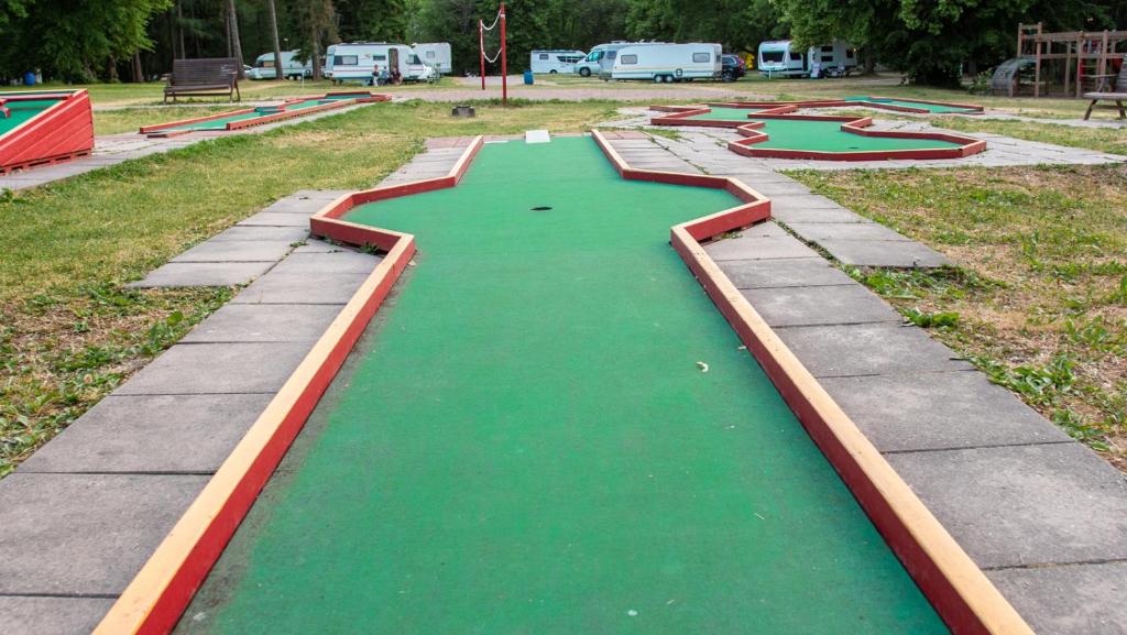 Mini golf course