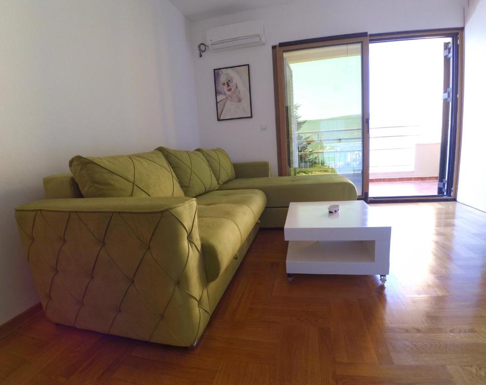 Green Apartment - 5