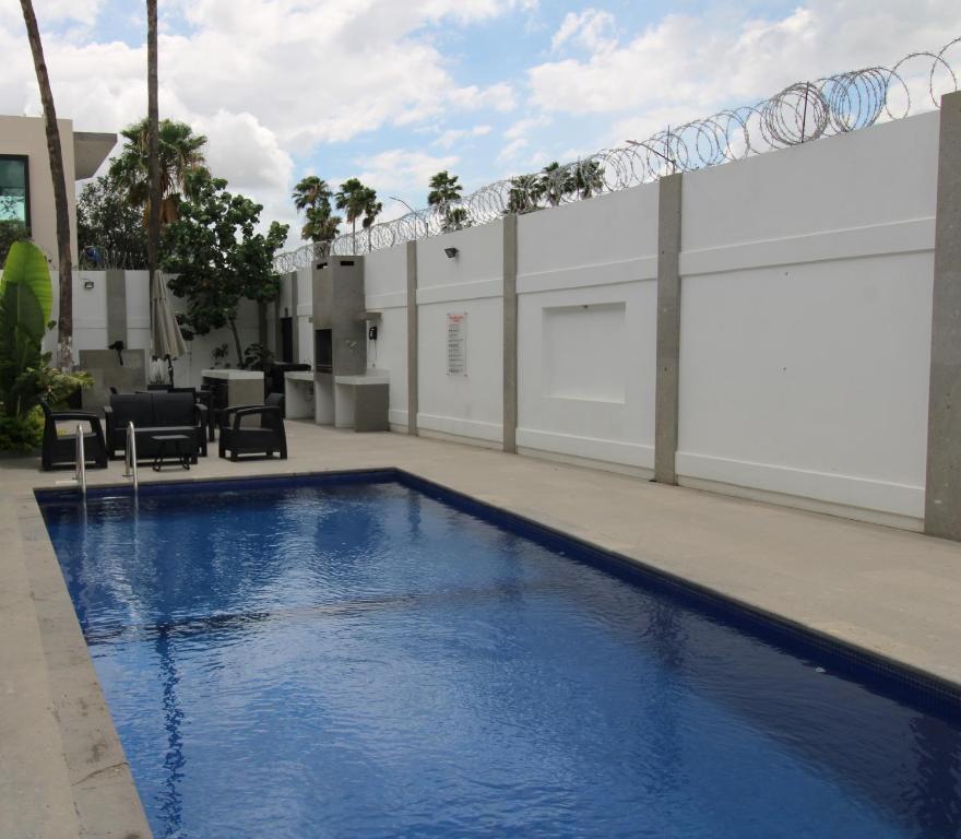 Stay Inn Hotels photo