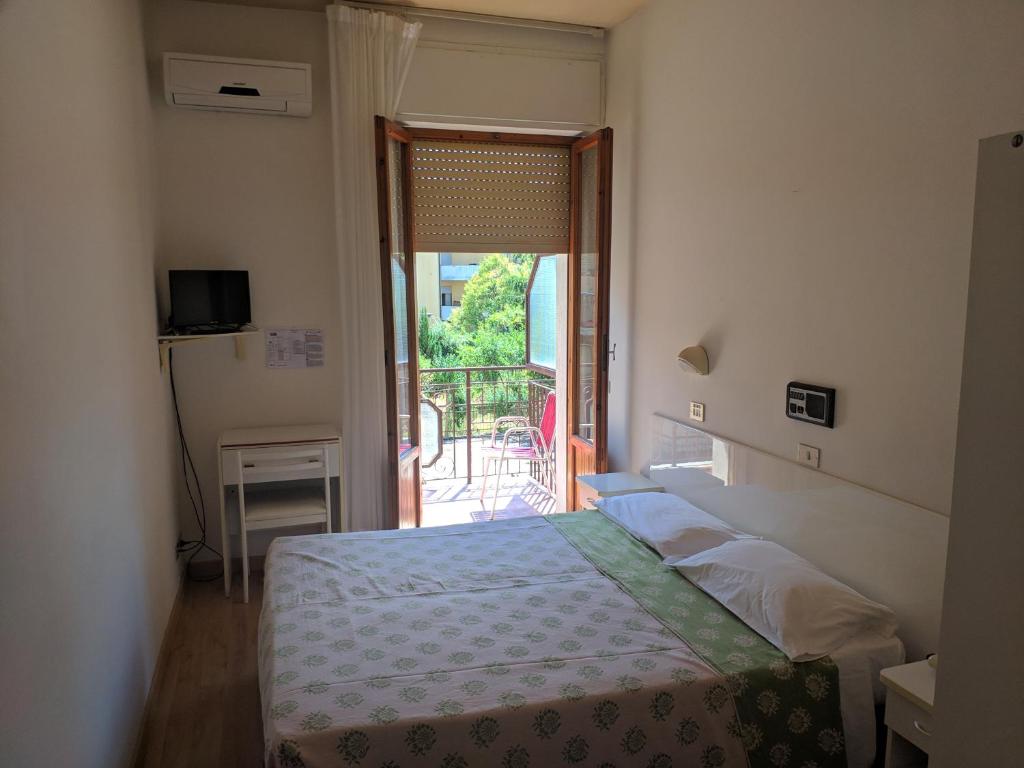 Hotel Luana - 1