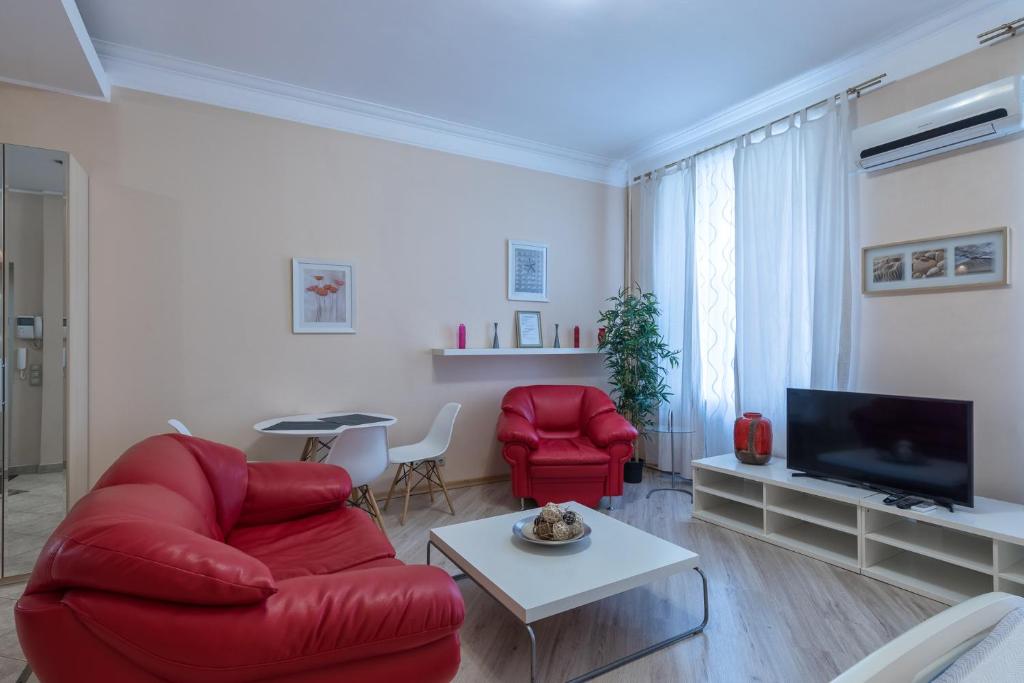 EnjoyMoscow Pushkin Square Apartments — Hotel in Moscow