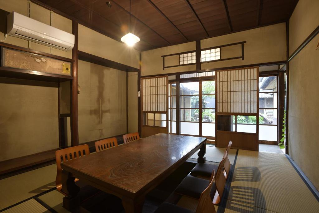 Sasayama Castle Guesthouse KOMEYA - Self Check-In Only photo