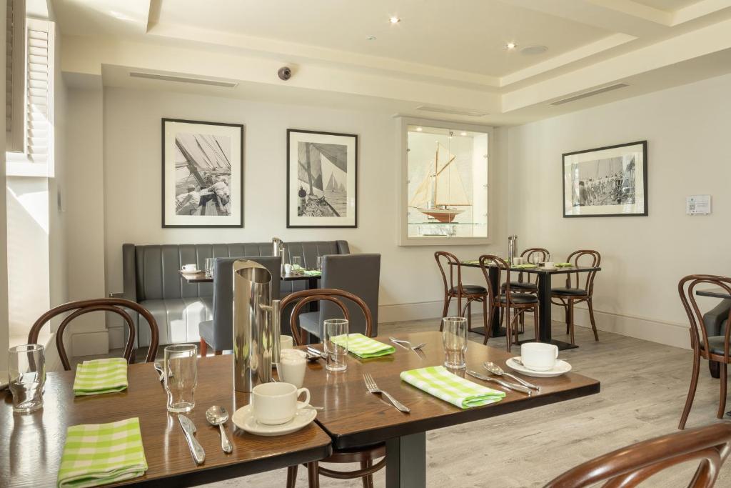 The Mariner Hotel