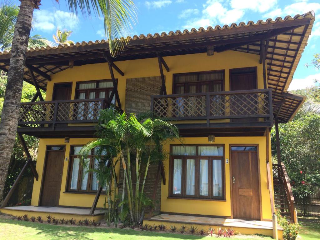 Village em Taipu Fora - Apartamento pe na areia — Hotel in Marau (Bahia)