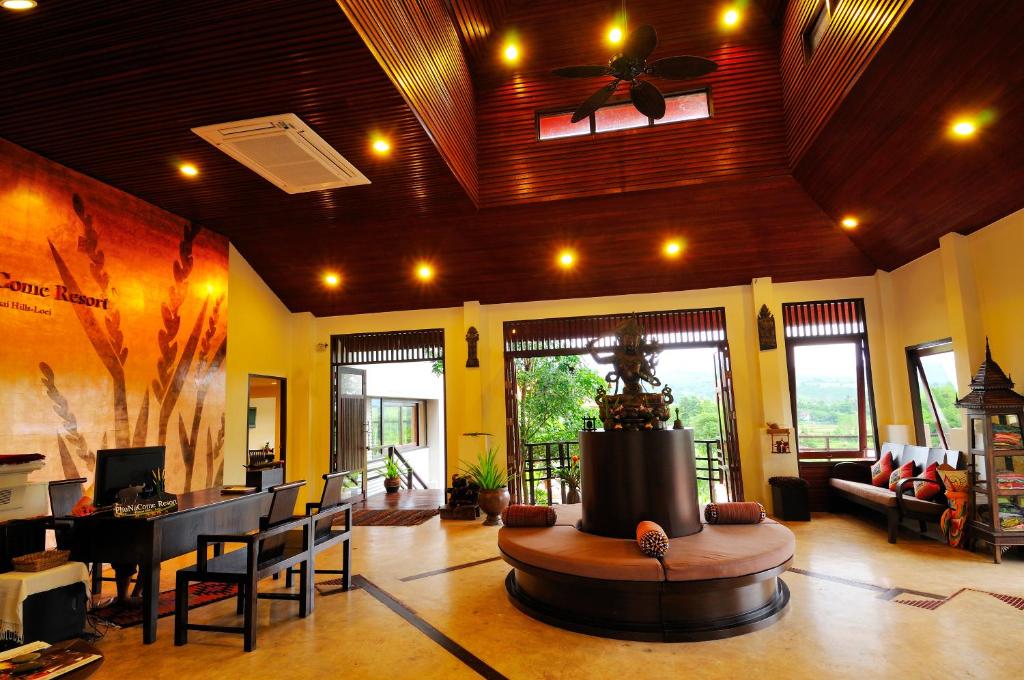 Lobby, PhuNaCome Resort in Loei