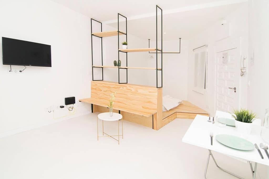 Loft de Diseño en Pleno Centro de Madrid, Calle Torrecilla del Leal, by Batuecas - 3