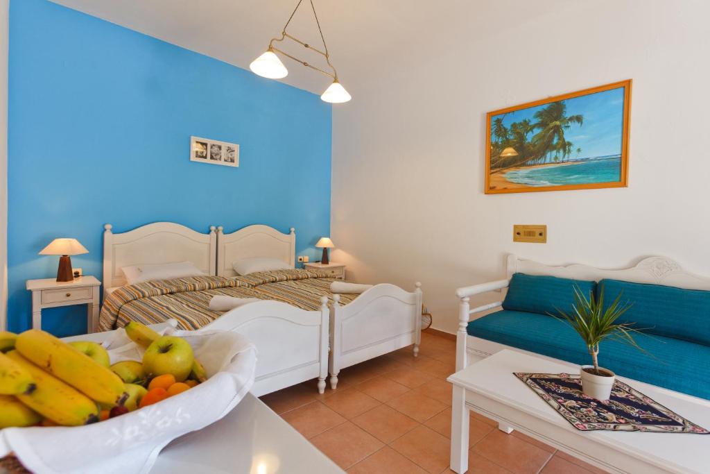 Hovolo Hotel Apartments photo