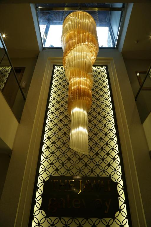 フロント・ロビー