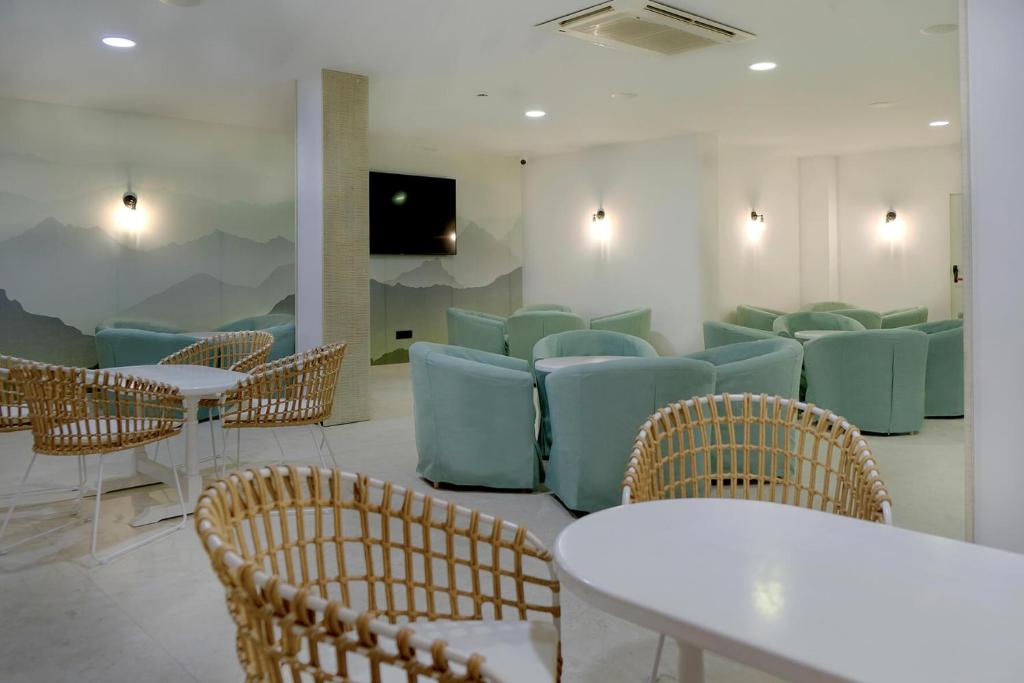 共用ラウンジ/TVエリア