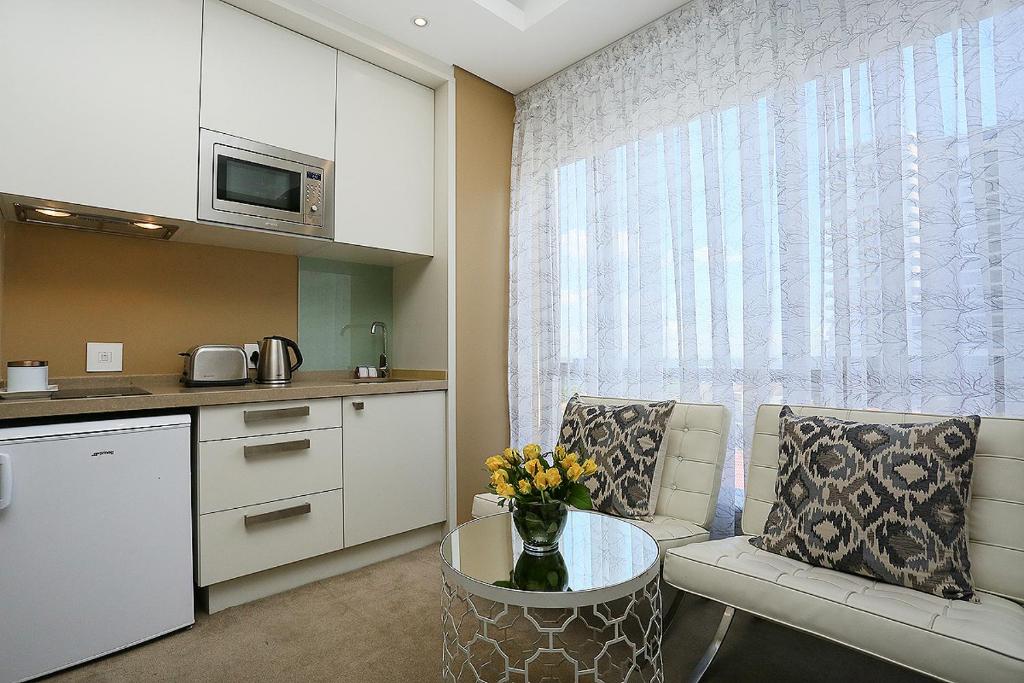 305 Sandton Skye photo