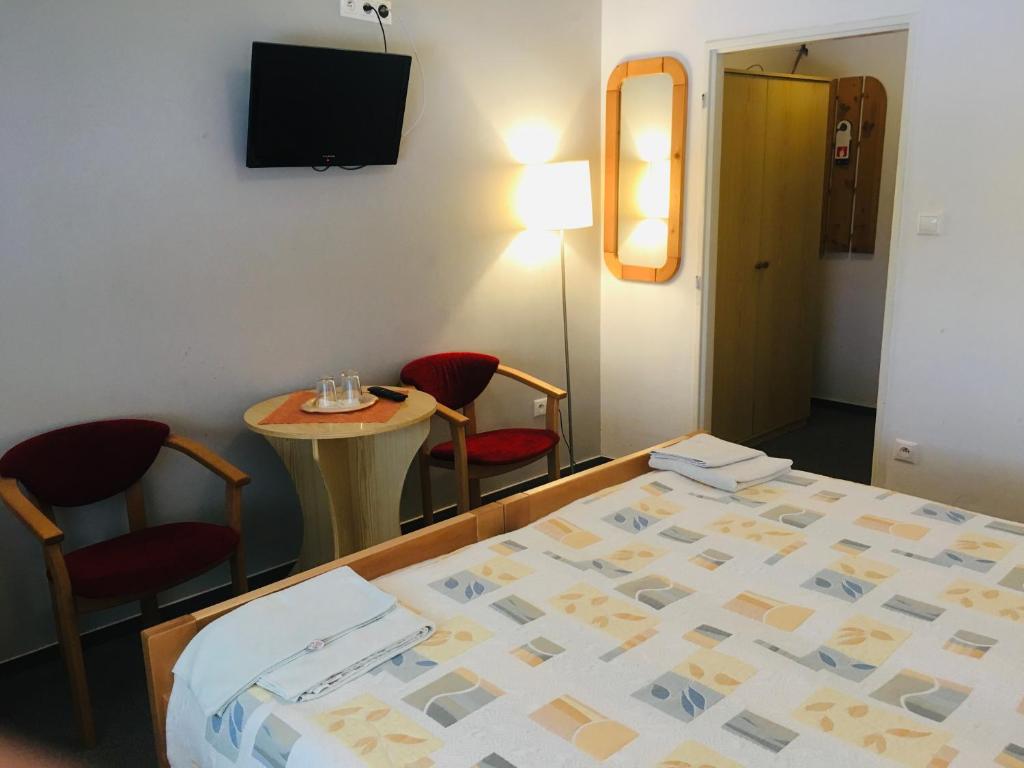 Hotel Dynamic photo