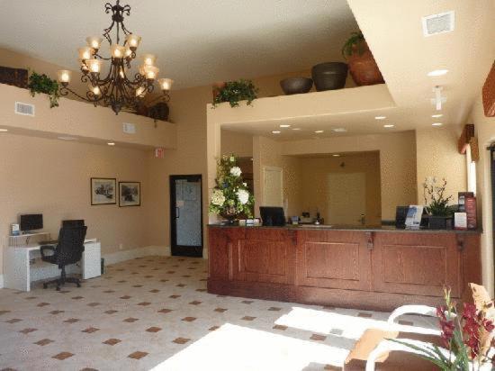 Travelodge Inn & Suites By Wyndham Yucca Valley/joshua Tree Photo 27