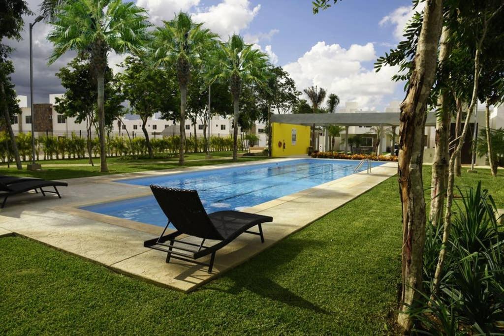 Casa nueva con 3 recamaras y a un lado de alberca - 2