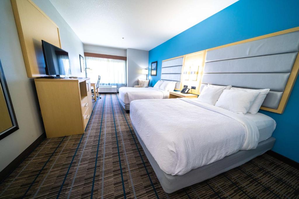 Crystal Inn Hotel & Suites - Brigham City Photo 30